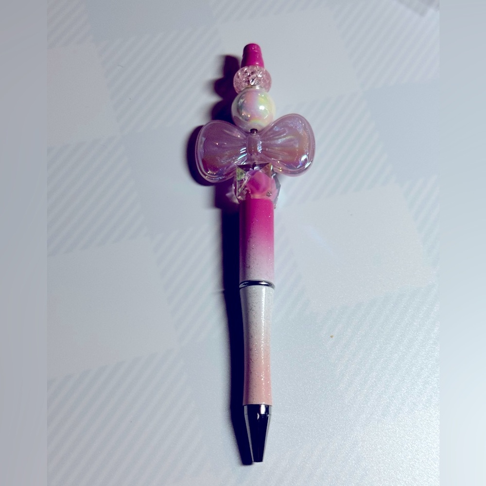 Beaded pen